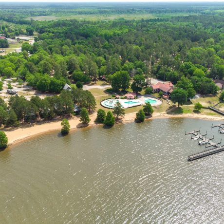 aerial view of Palmetto Shores Resort with mooring in the lake